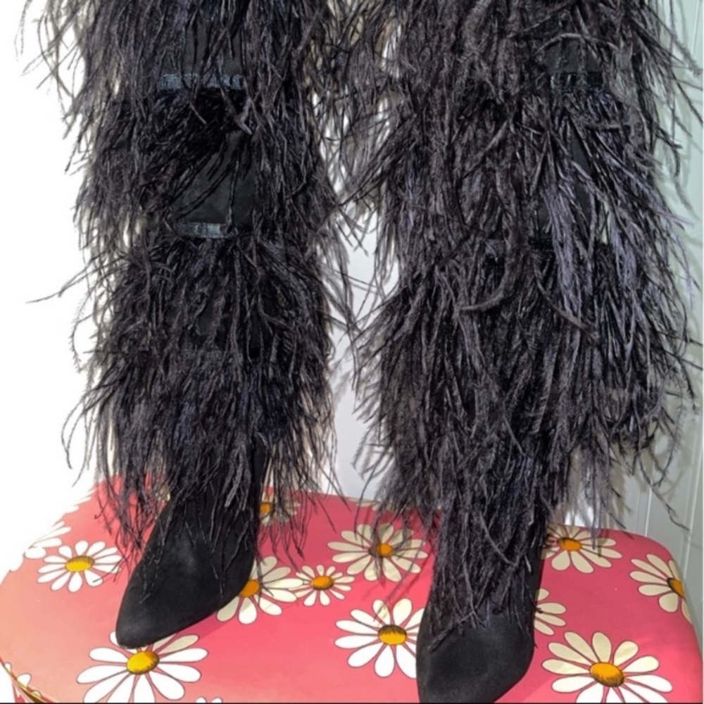 Steve Madden Black Feathered Heeled Boots